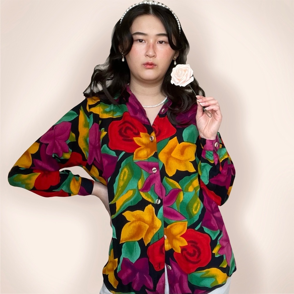 Vintage big floral print button up blouse w/ inter